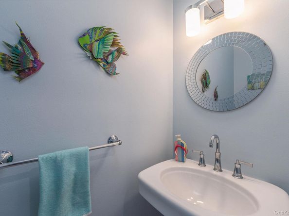 2460 Shipyard Lane 5E, East Marion NY 11939