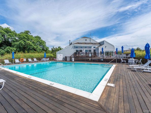 2460 Shipyard Lane 5E, East Marion NY 11939