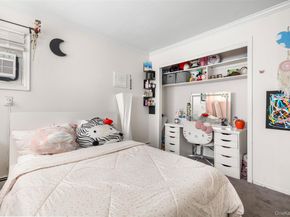 6 Downhill Lane, Wantagh NY 11793