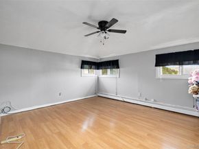 6 Downhill Lane, Wantagh NY 11793