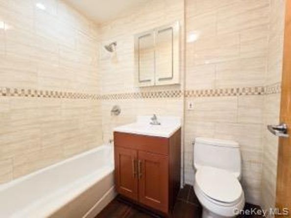 9508 65th Road 2C, Rego Park NY 11374