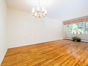 120 Morris Avenue A19, Rockville Centre NY 11570