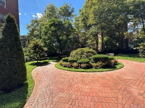 77-15 113th Street 5J, Forest Hills NY 11375