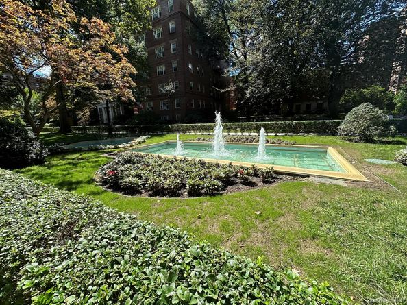 77-15 113th Street 5J, Forest Hills NY 11375