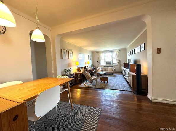 77-15 113th Street 5J, Forest Hills NY 11375