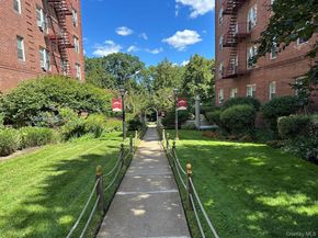 77-15 113th Street 5J, Forest Hills NY 11375