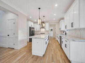271 N Country Road, Smithtown NY 11787