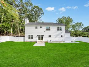 271 N Country Road, Smithtown NY 11787