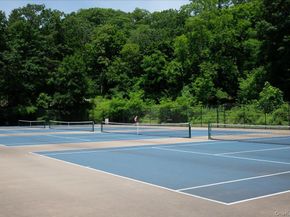 445 Broadway 2R, Hastings-on-Hudson NY 10706
