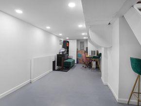 41 Lawrence Street, Farmingdale NY 11735