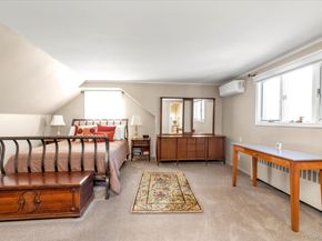 338 W Henrietta Avenue, Oceanside NY 11572