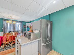 173 E Seaman Avenue, Freeport NY 11520
