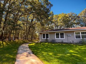 231 Blackpool Court F, Ridge NY 11961
