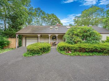 68 Lakeside Drive