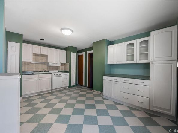 94-30 110th Street, Richmond Hill S. NY 11419