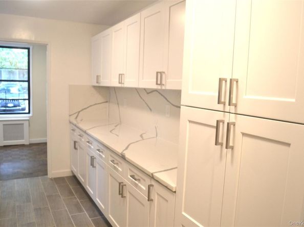 632 Warburton Avenue 3M, Yonkers NY 10701