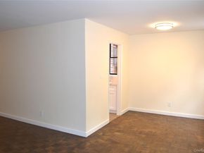 632 Warburton Avenue 3M, Yonkers NY 10701