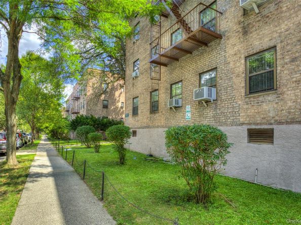 14401 78th Road 2B, Kew Garden Hills NY 11367