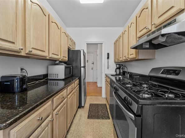 68 E Hartsdale Avenue 5B, Hartsdale NY 10530