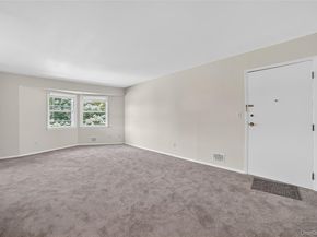 15 Essex Place 15K, Yorktown Heights NY 10598