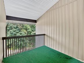 15 Essex Place 15K, Yorktown Heights NY 10598