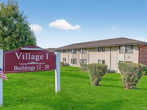 15 Essex Place 15K, Yorktown Heights NY 10598