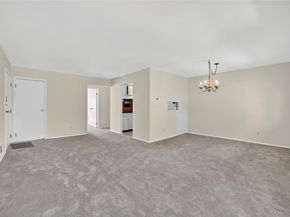 15 Essex Place 15K, Yorktown Heights NY 10598