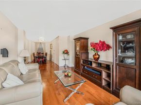 61-15 97th Street 5A, Rego Park NY 11375