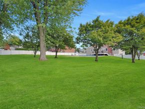 4 Charles Street, Valhalla NY 10595