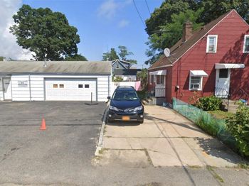 225 Oak Street