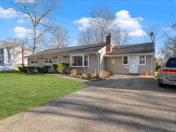 112 King Street, Bay Shore NY 11706