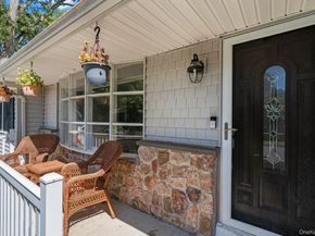 20 Wren Drive, Hauppauge NY 11788