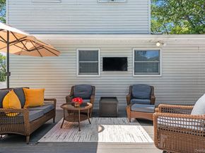 20 Wren Drive, Hauppauge NY 11788