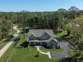 68 Saw Mill Road, Cold Spring Harbor NY 11724