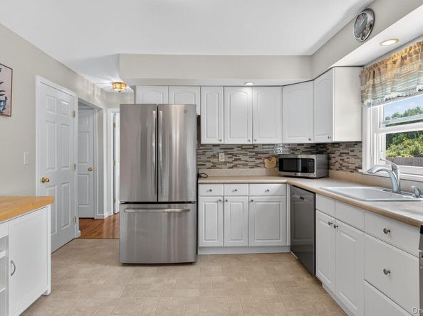 335 McCall Avenue, West Islip NY 11795