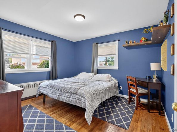 335 McCall Avenue, West Islip NY 11795