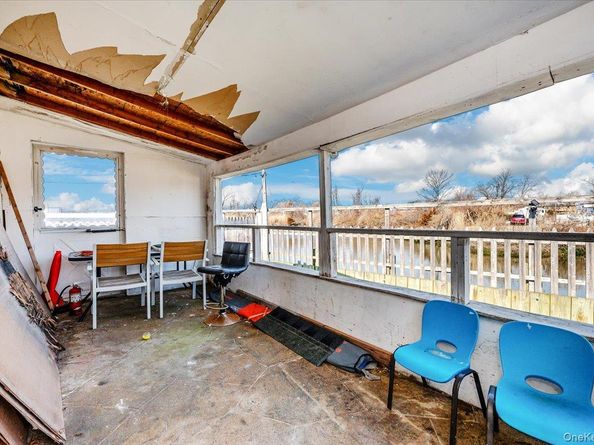 214 Beach 3rd Street, Far Rockaway NY 11691