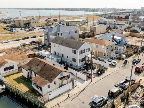214 Beach 3rd Street, Far Rockaway NY 11691