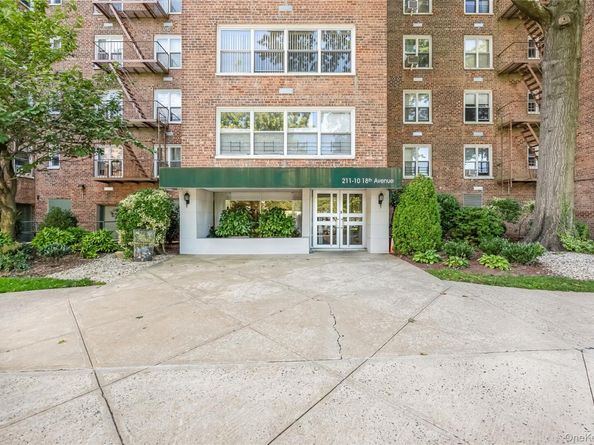 211-10 18th Avenue 4G, Bayside NY 11360