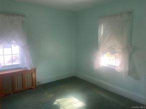 22 Eton Street, Valley Stream NY 11581