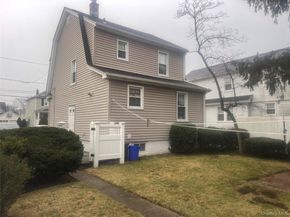22 Eton Street, Valley Stream NY 11581