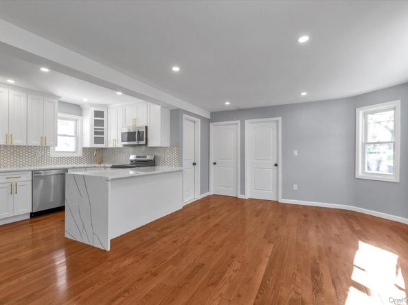 19410 Nashville Boulevard, Springfield Gardens NY 11413