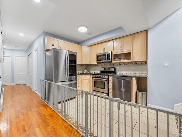 2881 Cropsey Avenue 3A, Brooklyn NY 11214