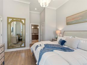 100 Garvies Point Road 1033, Glen Cove NY 11542