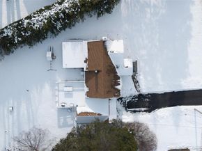 41 Foxhill Road, Valhalla NY 10595