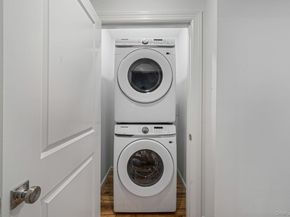 6 Connetquot Drive, Oakdale NY 11769