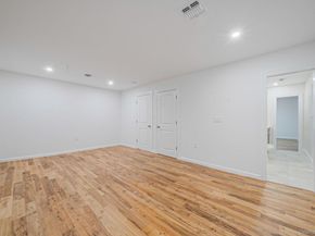 6 Connetquot Drive, Oakdale NY 11769