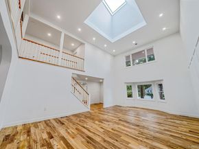 6 Connetquot Drive, Oakdale NY 11769