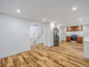 6 Connetquot Drive, Oakdale NY 11769