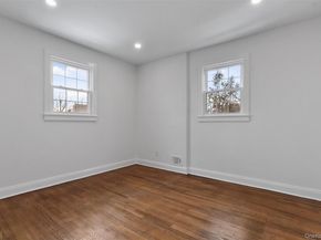 28 Elissa Lane, Yonkers NY 10710